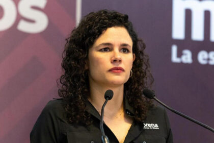 Dice Morena a líderes: aunque tengan recursos, eviten lujos.