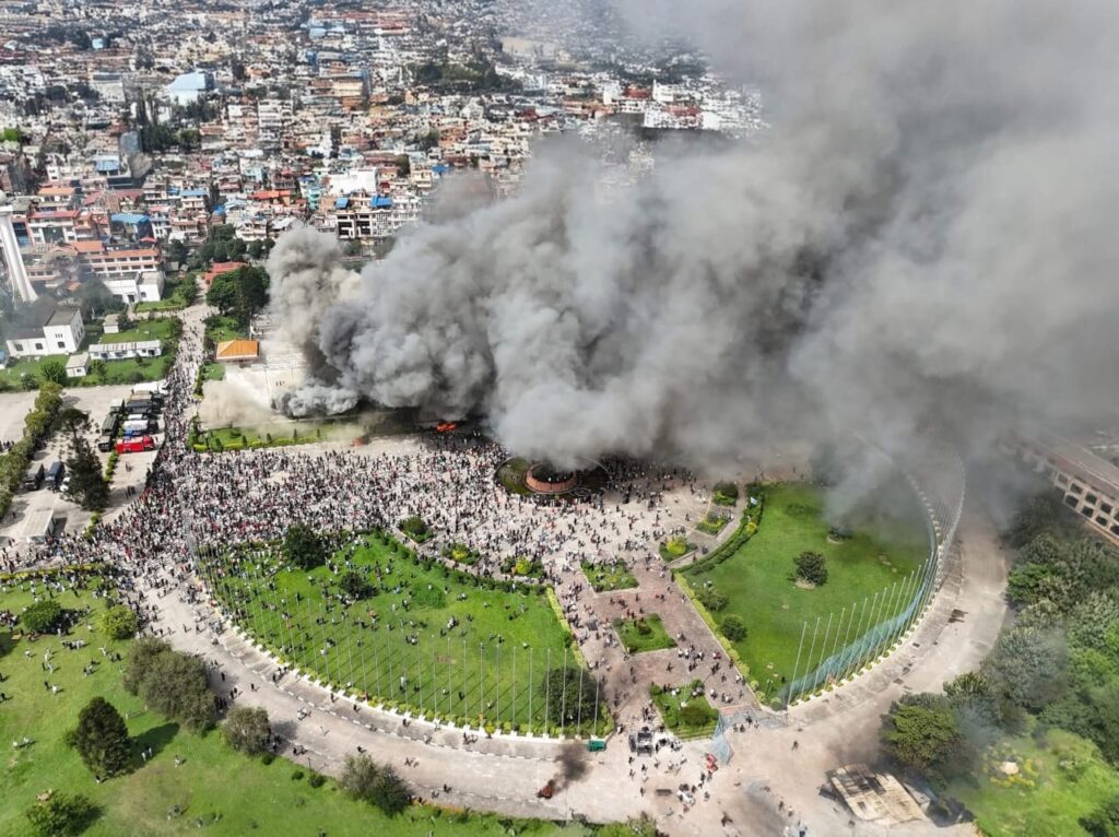 Nepal atraviesa una grave crisis política y social tras disturbios que dejan al menos 51 muertos