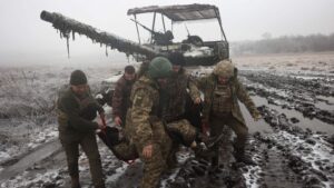 Rusia intensifica ataques; Ucrania responde con drones y presión diplomática