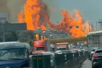 Ayer miércoles 10 de septiembre alrededor de las dos de la tarde, el cielo de Iztapalapa se llenó de fuego. Una pipa de gas explotó en el Puente de la Concordia, muy cerca del Metro Santa Martha