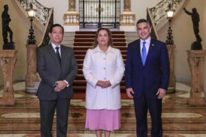 Hace un mes Alito Moreno quiso hacer una alianza política con la presidenta destituida Dina Boluarte.