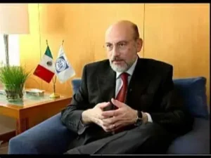 La democracia mexicana ha sido arrasada por la regresión autoritaria, operada por la maquinaria del Estado, secuestrado por una facción con ideología de dominación total sobre la sociedad.