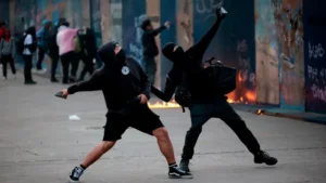Es imposible que el gobierno de la ciudad de México y autoridades federales no conozcan quienes están detrás de los actos vandálicos en las marchas