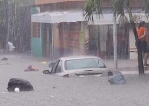 Las inundaciones en Veracruz afectaron a miles de familias.