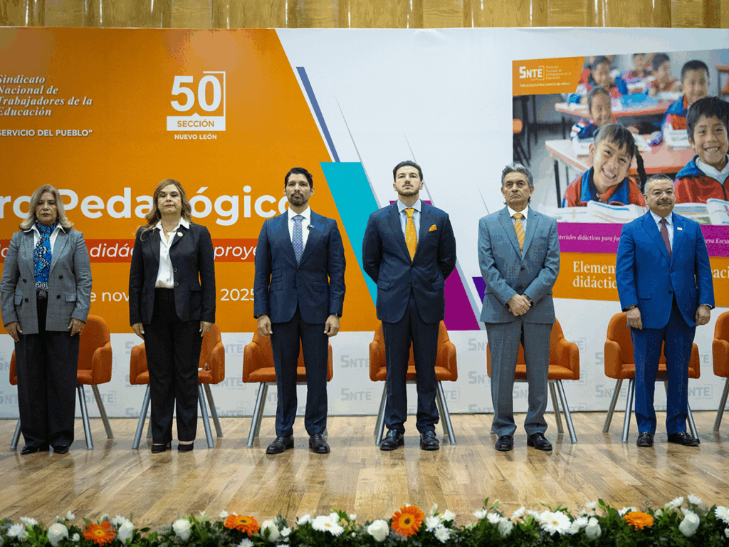 Apertura Gobernador Encuentro Pedagógico: Elementos para la planeación didáctica por proyectos dirigido a maestros de la Sección 50 del SNTE.