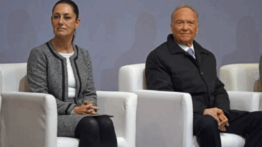 Hace un año Sheinbaum lo confirmaba como Fiscal, ahora lo manda a Alemania