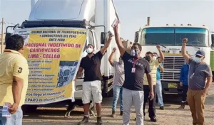 En más de 20 Estados de la República. En las carreteras bloqueadas por campesinos cansados de que su esfuerzo valga menos que un discurso.