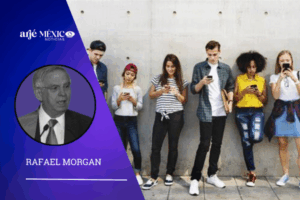 manifestar su descontento ante la multitud de problemas que están sufriendo en su vida familiar y social, desde la terrible violencia que ha costado miles de vidas, de padres, abuelos, hermanos y hermanas de esos jóvenes de la “generación Z”,