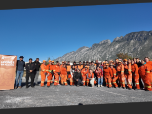 Acumulan voluntarios 788 llantas sacadas del cauce durante 22 jornadas de limpieza.