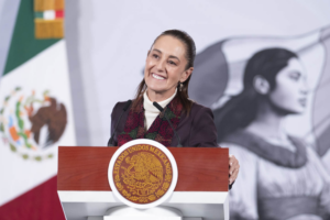 La presidenta Claudia Sheinbaum Pardo reportó el avance de 37 por ciento en la meta sexenal de 150 mil nuevos lugares para preparatorias.