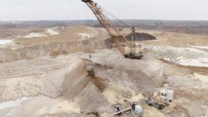 Los dos gobiernos acordaron elaborar un nuevo “paradigma” sobre minerales críticos en los próximos 60 días, con el objetivo anunciado de definir qué minerales son considerados estratégicos, consolidar sus cadenas de suministro y asegurar el abastecimiento de minerales para las industrias de ambos países.