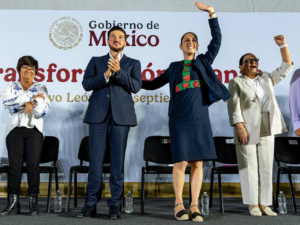 La visita de Claudia Sheinbaum a Nuevo León, su estrategia política en el norte del país y los retos que enfrenta Morena ante un electorado crítico y exigente.