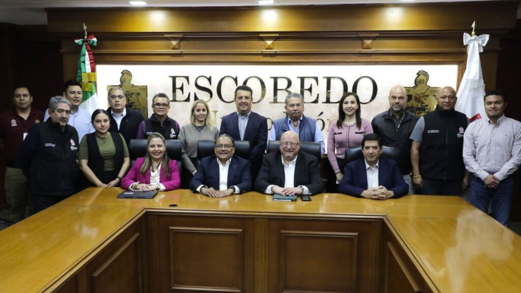 La Organización para la Cooperación y el Desarrollo Económico (OCDE) y el municipio de Escobedo encabezado por Andrés Mijes trazaron una alianza a favor de la inversión, el crecimiento y el fortalecimiento del sistema digital.
