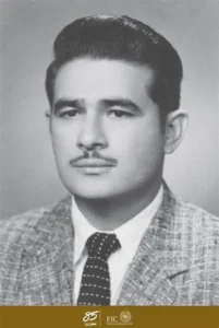 ejemplificaba comparando el procedimiento con la elaboración de un pastel o tarta, cuyos agregados son: harina de trigo, grasa, huevo, sal, azúcar, betún, agua y leche.