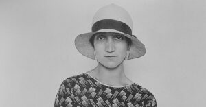 Hablar de Antonieta Rivas Mercado sin Vasconcelos es imposible. Él fue su gran amor, pero también su gran herida.