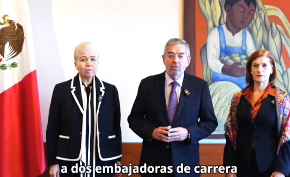 Canciller Juan Ramón de la Fuente se reúne con futuras embajadoras de México en Guatemala y Belice.