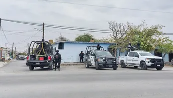 Enfrentamientos armados entre Fuerza Civil y delincuentes en Sabinas Hidalgo dejaron un abatido, un herido y un detenido, además de la suspensión de clases y alerta a la población.