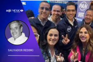 *El PAN Y LOS CANDIDATOS “CIUDADANOS”* Unas reflexiones Salvador I. Reding Vidaña Empecemos bien: los militantes de un partido son tan ciudadanos como quienes no lo son. Así que hablemos mejor de candidatos no partidistas o no militantes. A través de su historia electoral, el PAN ha tenido candidatos no miembros del partido como candidatos invitados desde la sociedad civil o hasta de otros partidos políticos. Y lo ha hecho bien y lo ha hecho mal. Líderes reconocidos y otras personas valiosas han llegado y participado en el partido tanto en su vida política interna como electoralmente. Algunos se han convertido en militantes y otros no. Y sin embargo “los buenos” han servido a México a través del partido, como militantes o como no militantes. Uno de los mejores ejemplos de invitados que no fueron militantes es el de Maquío, que tanto bien hizo a México, siempre fue un líder, desde que presidió la Sociedad de Alumnos del ITESM hasta que participó en Acción Nacional, habiendo sido líder social y empresarial. Un orgullo y gran ejemplo para los políticos y militantes de buena conciencia. Otro ejemplo de líder social invitado a ser candidato del PAN y que se incorporó al mismo hasta llegar a ser su presidente nacional fue “Don Luis” H. Álvarez. Y hay muchos más que fueron invitados de fuera del partido como candidatos, y que ganaron o no las elecciones pero que en ambos casos sirvieron a México. Pero hubo otros casos de no militantes, que las cúpulas del PAN invitaron y presentaron como sus candidatos y que fallaron, algunos que desde el principio no se identificaban con los principios doctrinales de Acción Nacional, y que como era de esperarse (menos por quienes los invitaron) traicionaron al PAN, algunos ganaron y gobernaron como priistas y otros simplemente se alejaron del partido a disfrutar “su” triunfo en las casillas. “Gracias PAN, adiós PAN”. Pero Acción Nacional ha tenido también candidatos “internos” que lo han hecho bien o lo han hecho mal, hasta muy mal una vez ganada la elección. Y considero que podemos afirmar que muchos malos candidatos ganadores de elecciones con los colores del PAN lo eran porque fueron resultado de intereses cupulares, del llamado “cuatismo”. Algunos candidatos (ganadores) fueron nominados desde por sus cuates hasta por ellos mismos descaradamente. ¿Que se requiere de buena imagen pública para ganar una elección, que se trate de alguien reconocido públicamente? Cierto, pero la praxis política nos ha enseñado que ese reconocimiento entre el público que vota se gana por acciones promocionales del partido, y que para ganar se necesita el apoyo de una imagen favorable del propio partido. Que el triunfo en las urnas se da porque se votó tanto por el partido como por el candidato. La popularidad de un político o aspirante a serlo, si es alta, puede serlo por buenas o malas razones. La popularidad no es sinónimo de dignidad, fidelidad a principios o idoneidad. Las encuestas de popularidad son en muchas ocasiones prácticas fallidas, comenzando por fallas técnicas. Malos ciudadanos, como muchos ya sabidos, son altamente conocidos y favorecidos políticamente siendo verdaderos peligros sociales, son clásicos populistas o simples engaña bobos (o ingenuos). Y las encuestas fallan muchas veces y son trampeadas tanto en su desarrollo como en la publicación de sus resultados (hasta inventados). Acción Nacional puede muy bien seguir seleccionado como sus candidatos tanto a panistas como a no-militantes y hacerlo bien si se seleccionan cuidadosamente las personas conforme a sus principios demostrados, su ejemplo de vida y sus aptitudes para desempeñar el cargo, sea para el poder ejecutivo como al legislativo. Lo importante es que los elegidos para las candidaturas sean potencialmente capaces para el cargo, y que tengan una buena imagen, lo que se llama políticamente “buena fama pública”. ¿Y qué podemos decir de las personas que levantan la mano y dicen ¡yo quiero ser candidato! ante las cúpulas partidistas? Pues se les debe escuchar, tomar en cuenta y valorar cuidadosamente su idoneidad y su identificación probada con los principios de Acción Nacional. Eso ya se ha hecho y se puede volver a hacer. Complicarse la vida para seleccionar, presentar y apoyar candidatos militantes o ajenos al PAN, no viene al caso, es innecesario y resultar muy costoso (¿Y quién pagaría todo eso, como las encuestas?). Pensar que un ciudadano no-militante levante la mano y quiera participar electoralmente a nombre del PAN, debe ser un procedimiento sencillo, resuelto dentro del propio PAN, como ya se ha hecho y se puede repetir honestamente. Sólo se requiere sagacidad de análisis de personalidades, buena voluntad, buena conciencia, prudencia y equidad entre aspirantes internos y externos al partido de parte de las dirigencias. Y que la militancia decida votando. Si la selección de candidatos no se hace por votación de la militancia, como debe ser en primer lugar, caería el PAN más aun en la designación cupular.