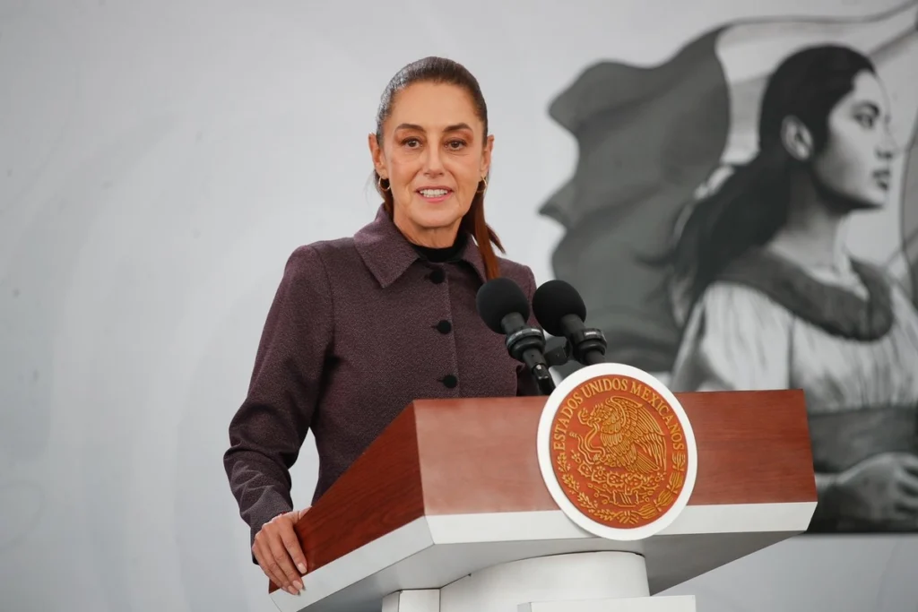 Sheinbaum cuestiona número de regidores en Monterrey; debate sobre costo y representación llega al Cabildo.