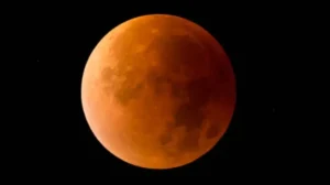 Eclipse lunar total: la Luna de Sangre iluminará la madrugada del martes y será visible en gran parte del mundo