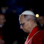 Leon XIV propone a tentación del poder como dominio en vez de servicio y a la acumulación de mayores espacios de avasallamiento de otros pueblos.