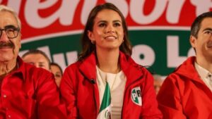 Lorena de la Garza acusa a Morena de frenar juicio político contra Samuel García