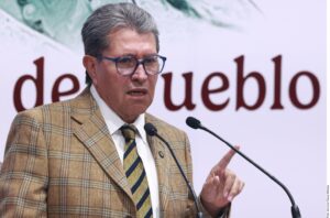 Iniciativa de Monreal contra prácticas digitales engañosas en servicios financieros