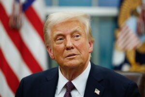 Trump lanza “Proyecto Libertad”: EU escoltará buques en el estrecho de Ormuz en medio de tensión con Irán