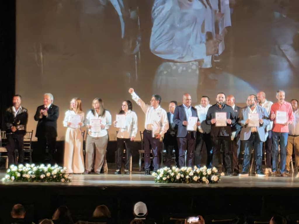 Santiago González Soto, nuevo Secretario Nacional de Capacitación del STTECCIMM, está transformando el sindicalismo en Nuevo León y Coahuila, enfocándose en el bienestar social, la capacitación laboral y la adaptación a la inteligencia artificial.