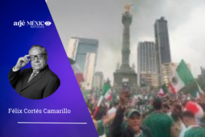 Cortés Camarillo comenta que un triunfo diminuto, como el de México, sobre Sud Africa, mal equipo, los aficionados de la selección mexicana se fueron a celebrar al Monumento del Angel de la Independencia en la Cdmx. Si le gana a Corea, no hay duda que también lo harán y si clasifican es posible que se vayan a vivir a ese hermoso lugar de Paseo de la Reforma, con cualquier pequeño triunfo, la gente se olvida de las manifestaciones, secuestros, extorsiones, mentiras del gobierno y hasta de Rocha Moya y los Chapos, ese es nuestro pueblo bueno y sabio.