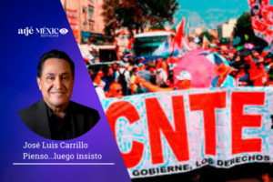 A partir de Junio, iniciaron estos rijosos disfrazados de maestros con bloqueos viales, más bien "VILES", en Paseo de la Reforma, Insurgentes y Circuito Interior y al grito de "el balón no rodará" lograron atraer la atención mediática.