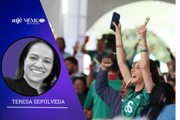 La presidenta ve el partido con su equipo y el pueblo