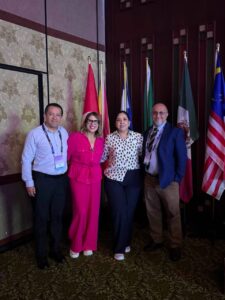 Guillermina Alvarado fortalece alianzas internacionales en cumbre global de Pearson Certiport 2026