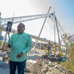 Samuel realiza puentes de Mil Millones, monumentos a la improvisación ¿O corrupción?
