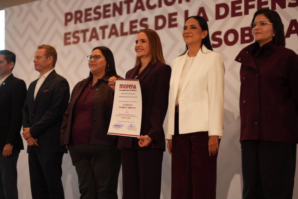 Clara Luz tiene un reto; ganar la confianza de sus adversarios